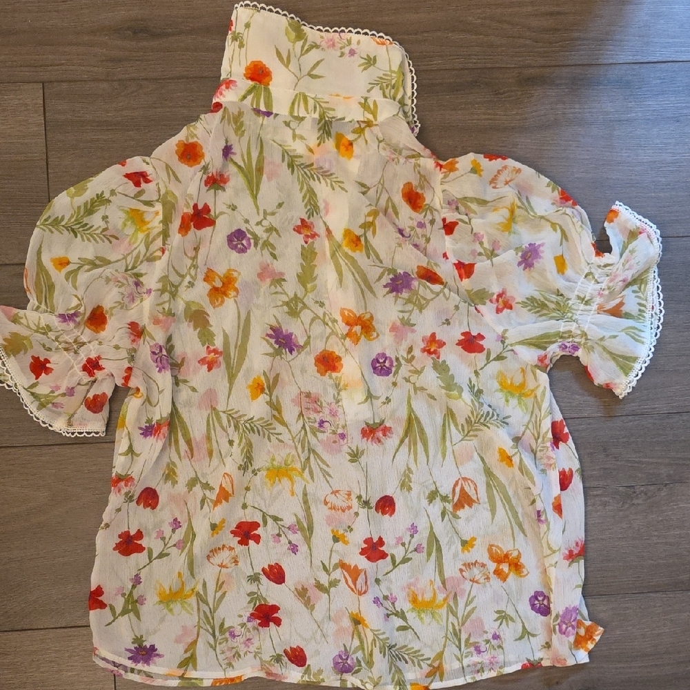 Floral Puff Sleeve Blouse - Picture 4 of 6